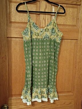 So Wear It Declare It Green and Yellow Paisley Print Mini Dress